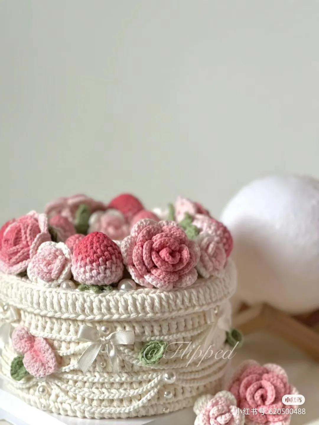 Crochet Spring Garden Cake Box Pattern with Pink Roses