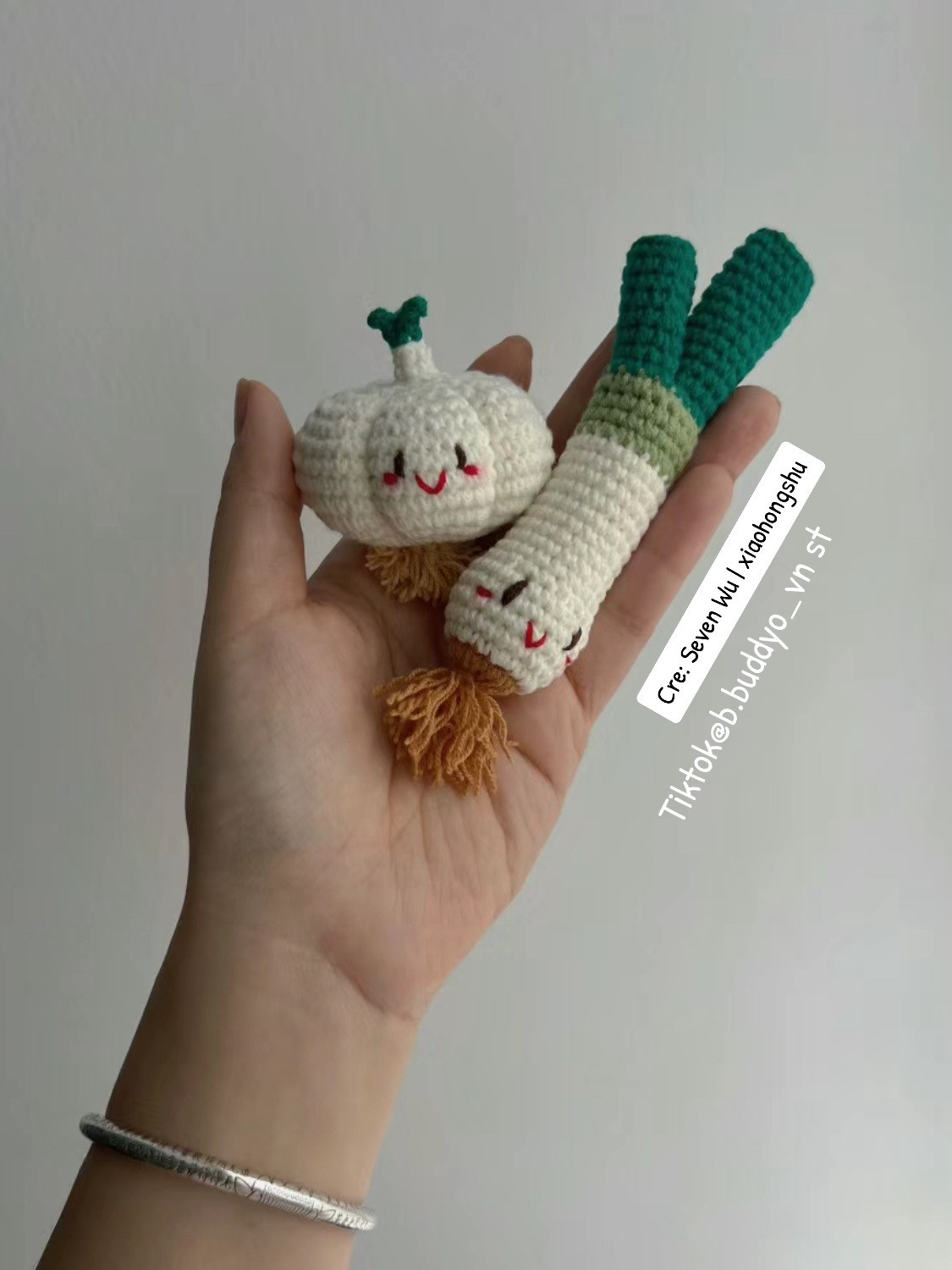 Crochet Spring Onion Amigurumi Pattern Tutorial