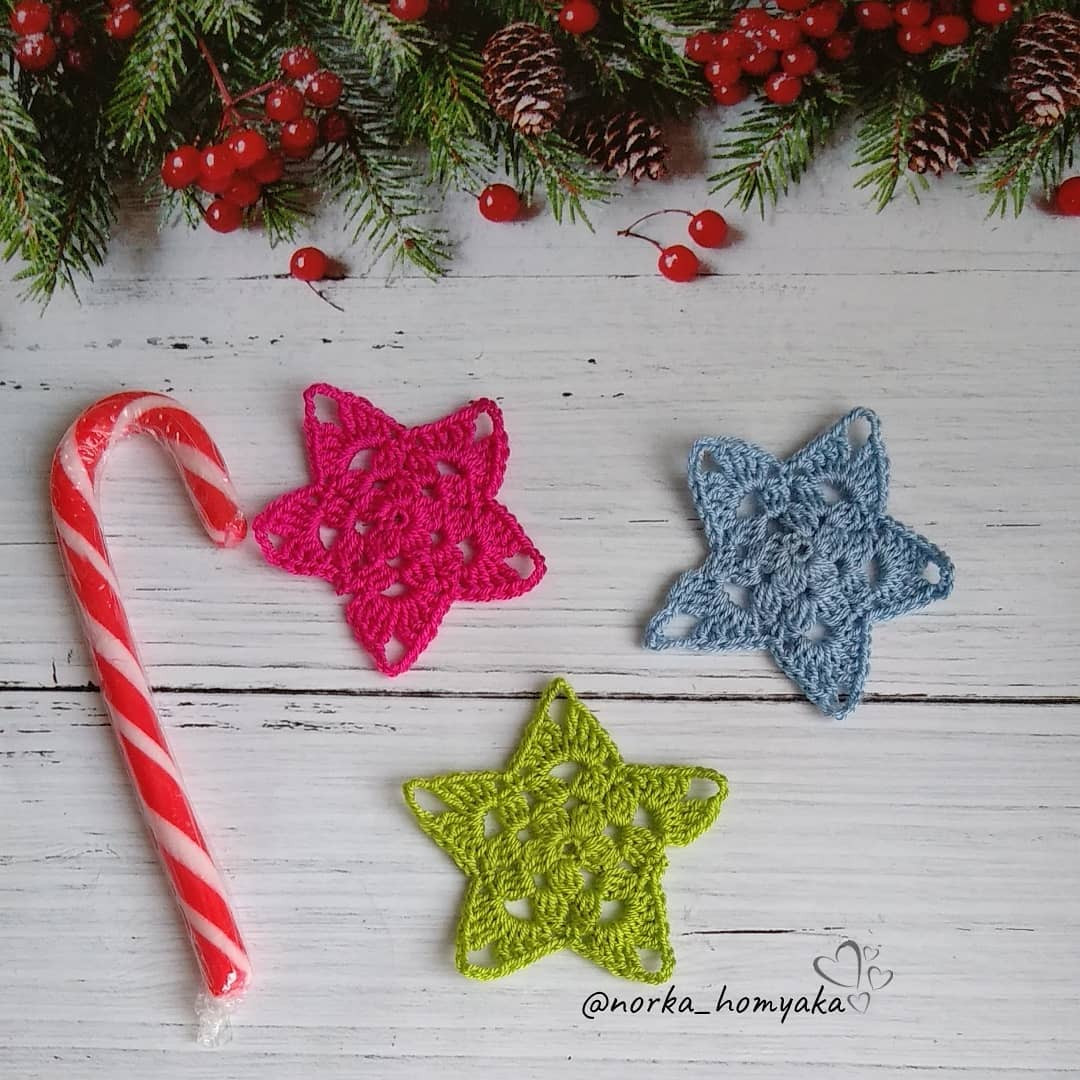 Crochet Star Flat Chart Pattern with Pink, Blue and Lime Green Examples
