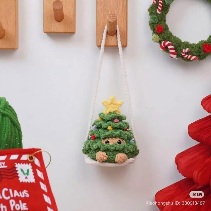 Crochet Swing Gingerbread Man Doll Pattern