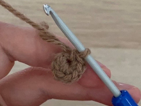 Crochet Techniques: Beginners Guide to Stitches and Patterns