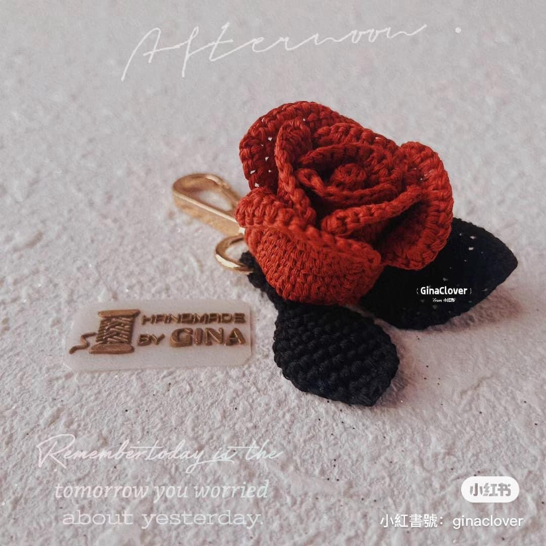 Crochet Tote Bag Pattern Chart with Red Rose Charm