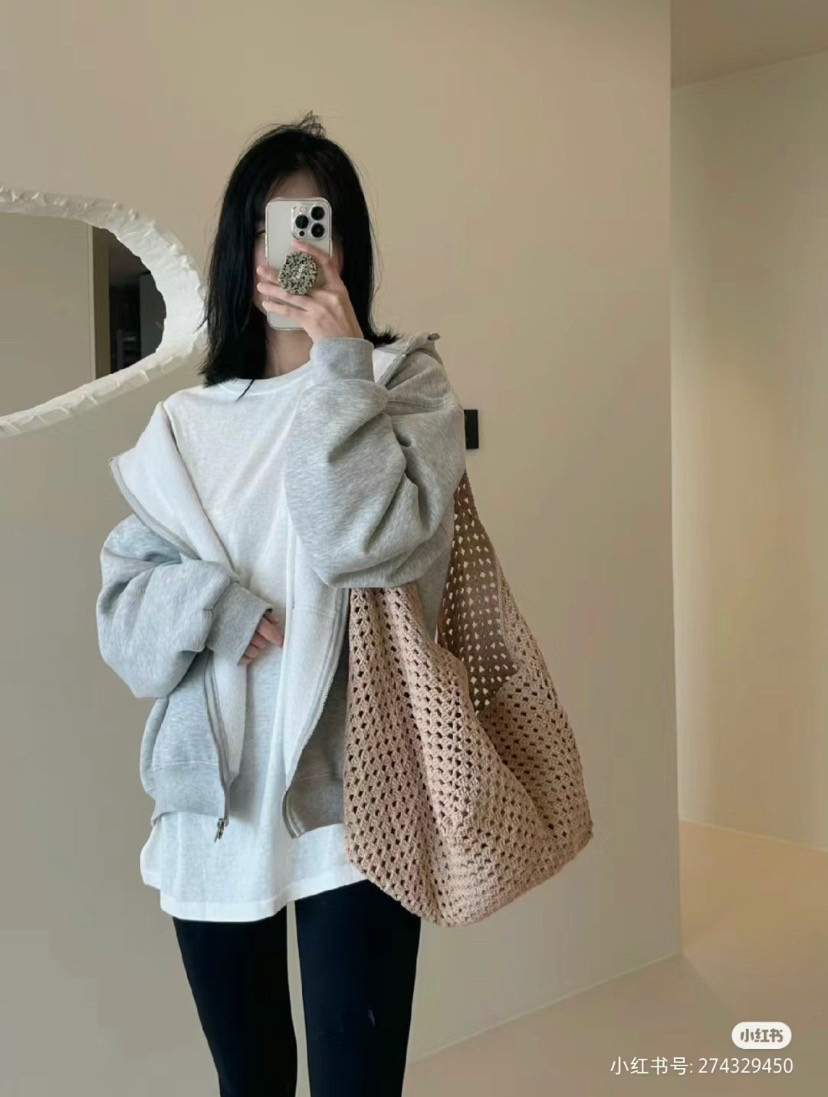 Crochet Tote Bag Pattern: Detailed Flat Chart for Purple, Beige, and Dark Grey Handmade Bags