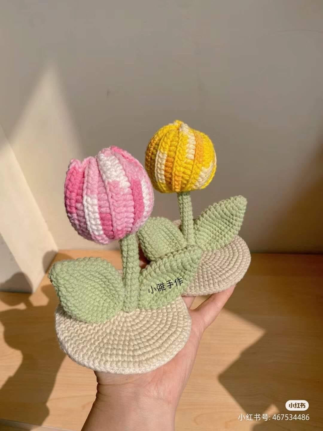 Crochet Tulip Flower Pattern Chart with Base and Leaves Instructions