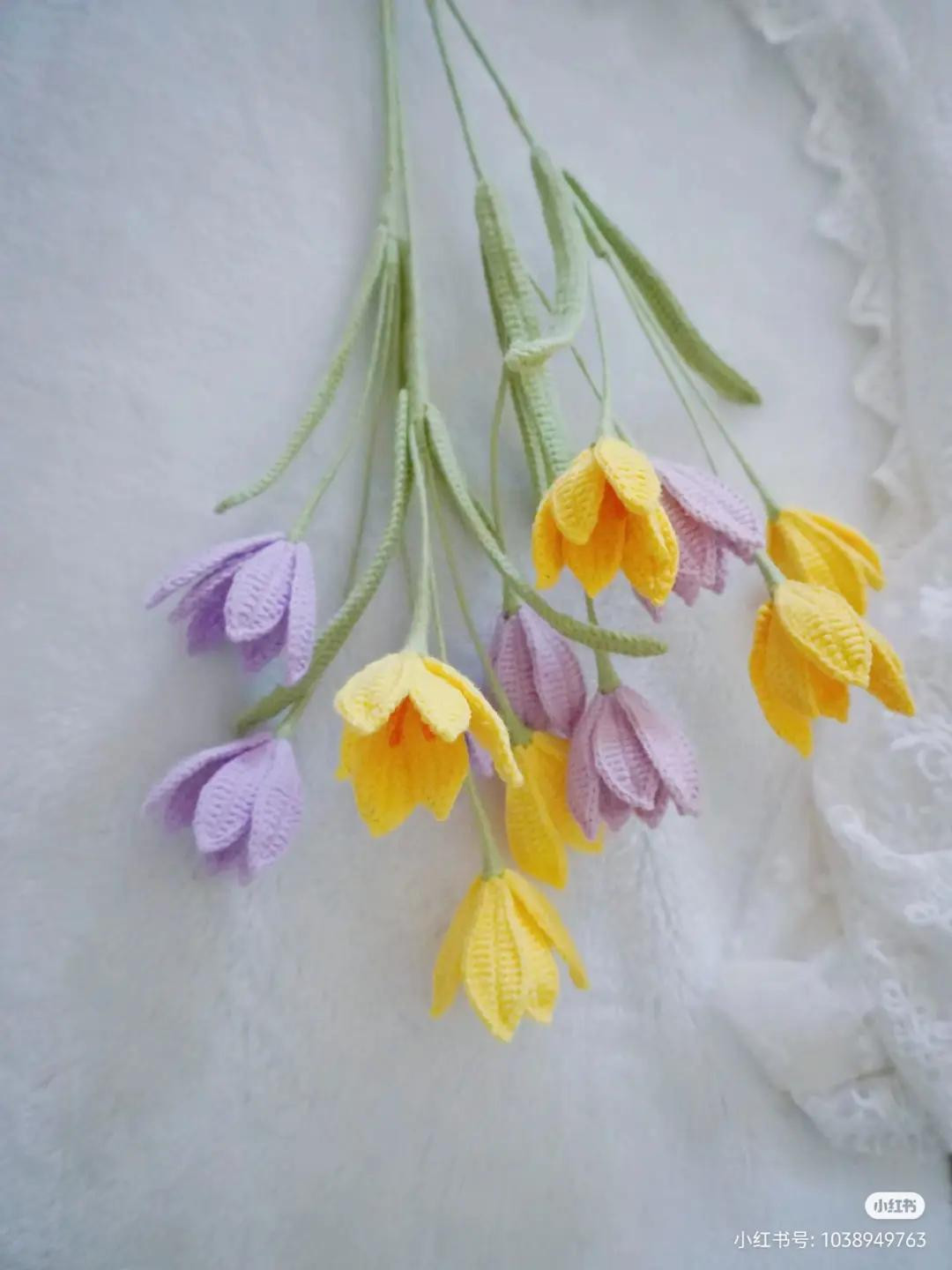 Crochet Tulip Flower Pattern with Instructions in Pastel Colors