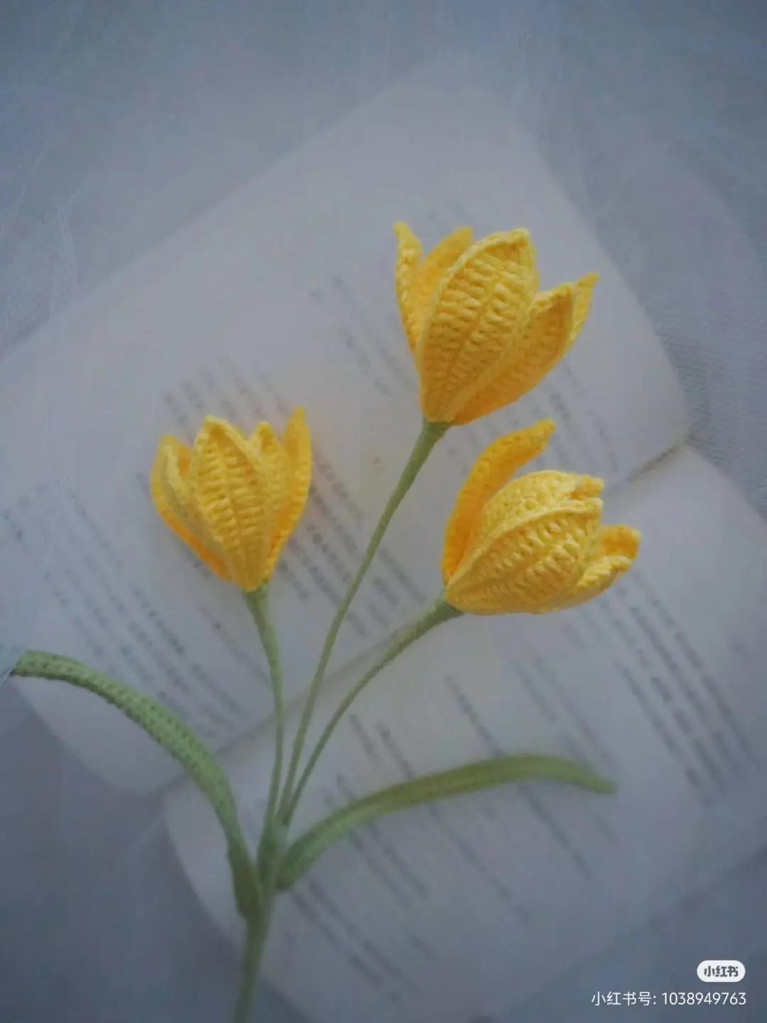 Crochet Tulip Flower Pattern with Instructions in Pastel Colors