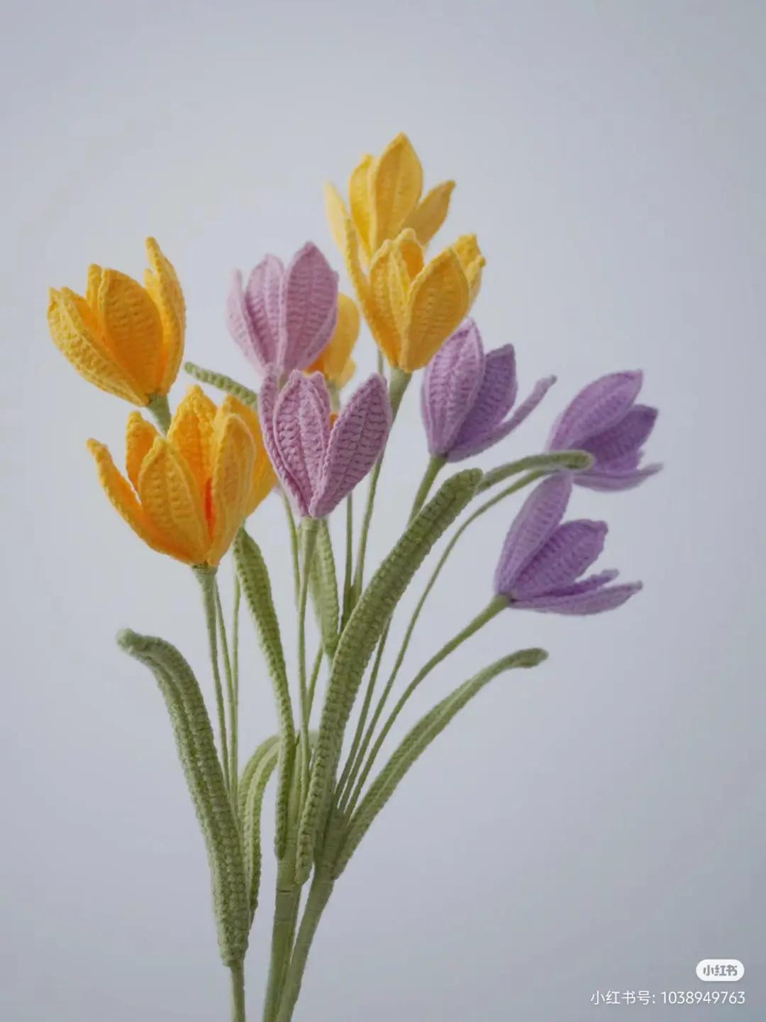 Crochet Tulip Flower Pattern with Instructions in Pastel Colors