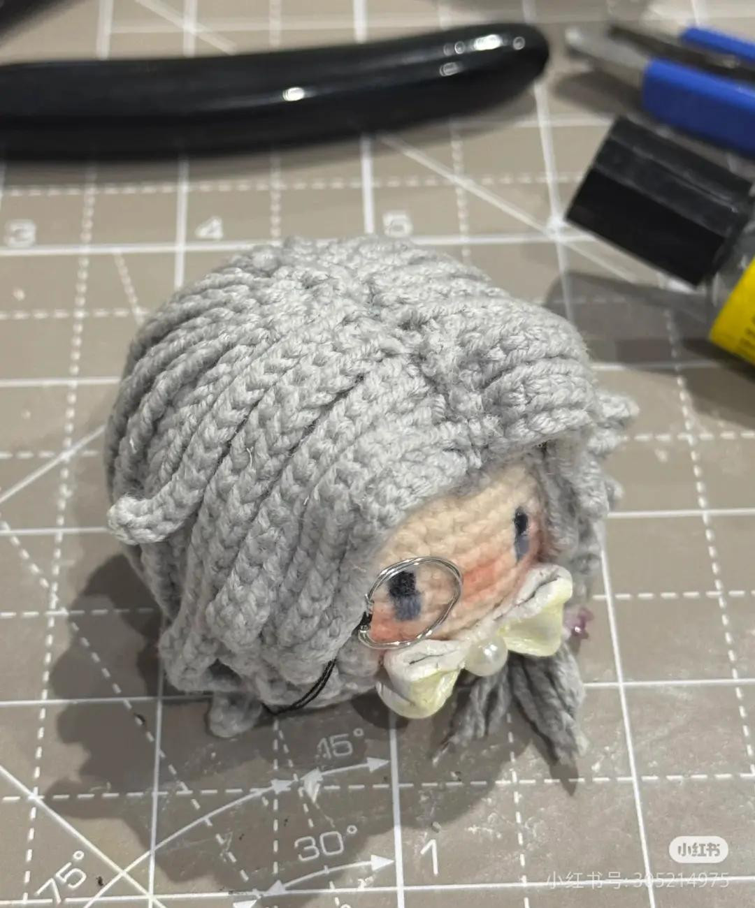Crochet Tutorial: Hermit Ascension Gift Dango Doll with Grey Hair and Glasses