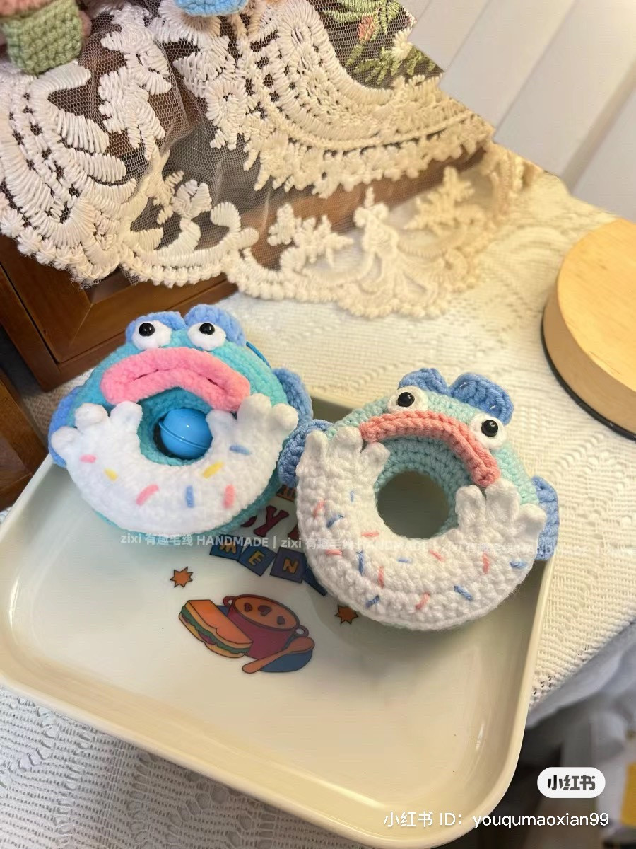 Crochet Ugly Fish Donut Pattern Tutorial
