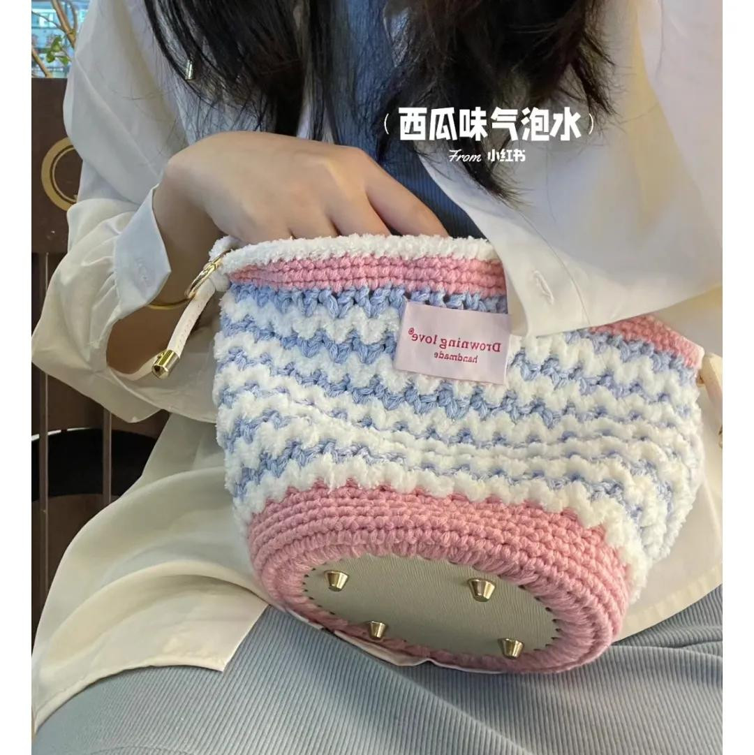 Crochet Wave Stitch Bucket Bag Pattern Tutorial