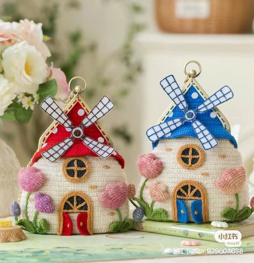 Crochet Windmill House Bag Pattern with Tulips