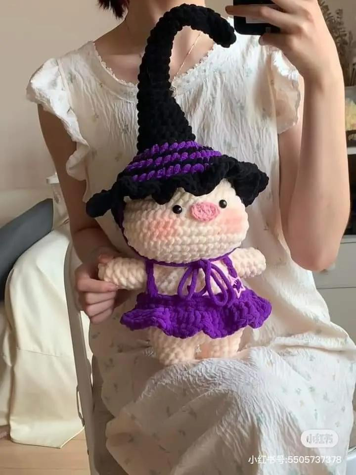 Crochet Witch Pig and Bath Pig Amigurumi Pattern Tutorial