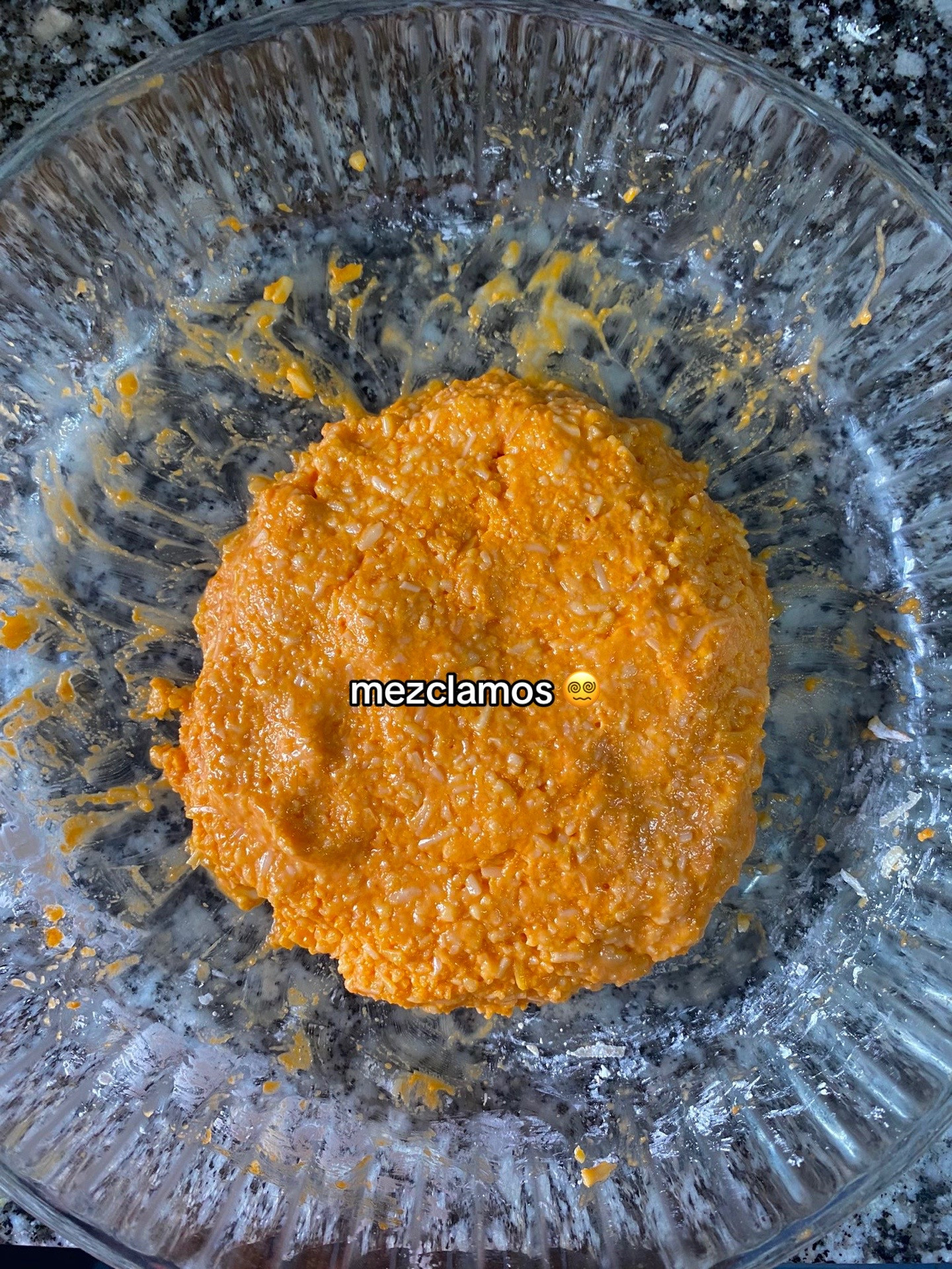 Croquepizza: Croquetas de queso y salsa de tomate crujientes