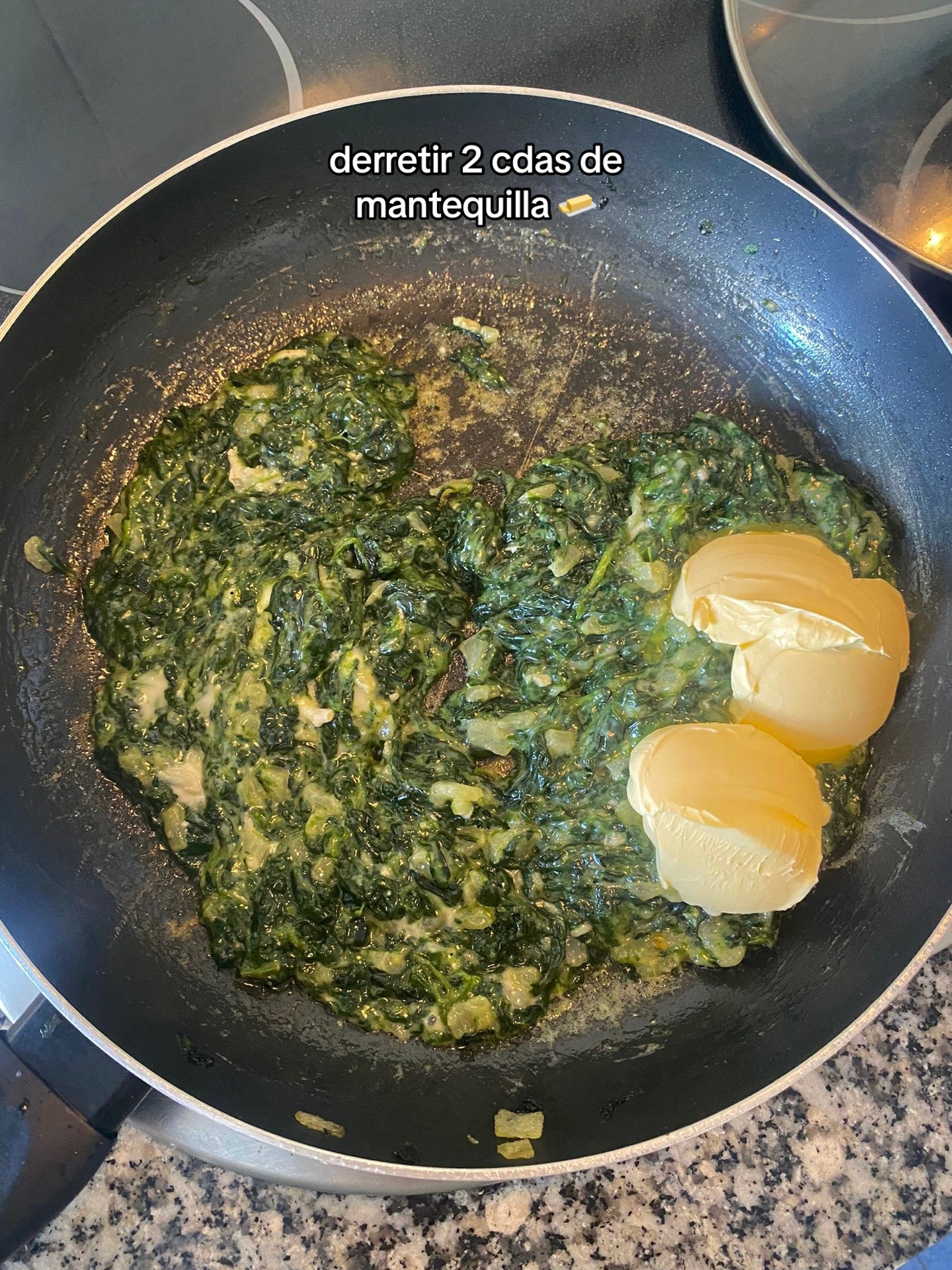 Croquetas de espinacas, pera y gorgonzola