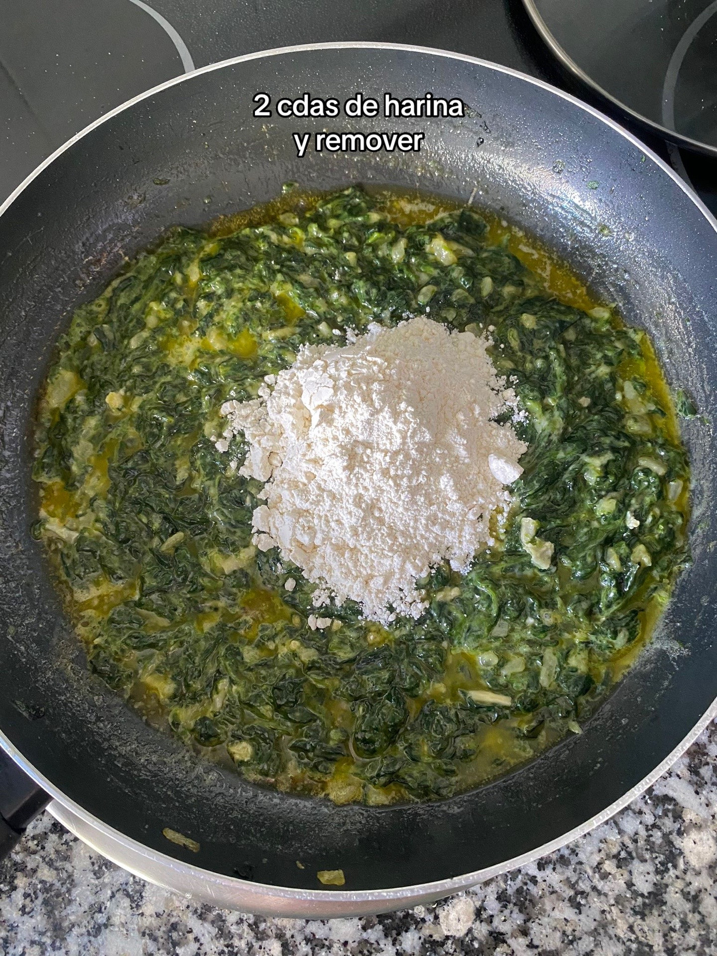 Croquetas de espinacas, pera y gorgonzola
