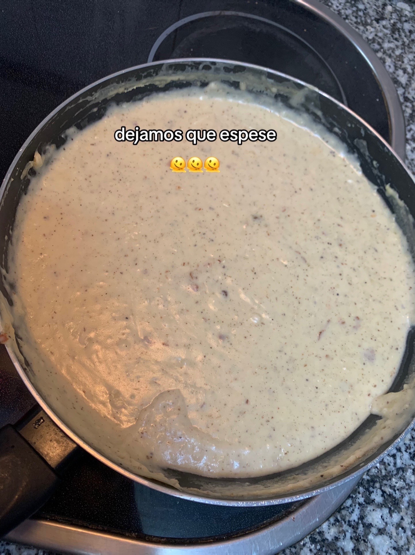 Croquetas de trufa y queso: receta fácil paso a paso con mantequilla, harina y leche