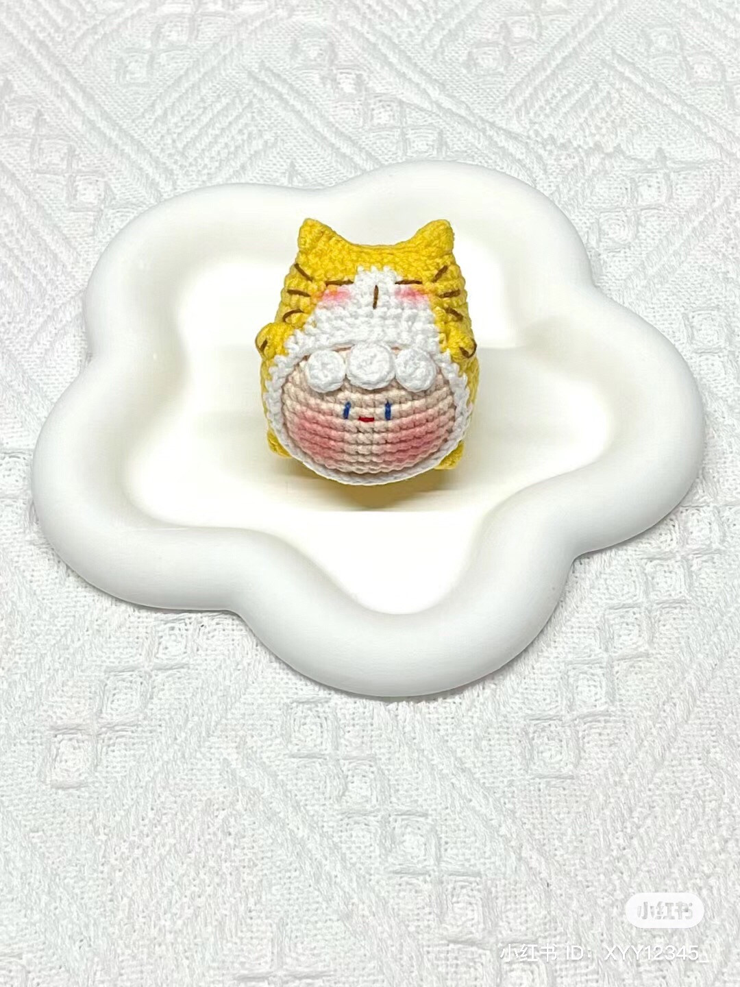 Cute Amigurumi Crochet Patterns: Purple Bun and Yellow Tiger Doll Charts