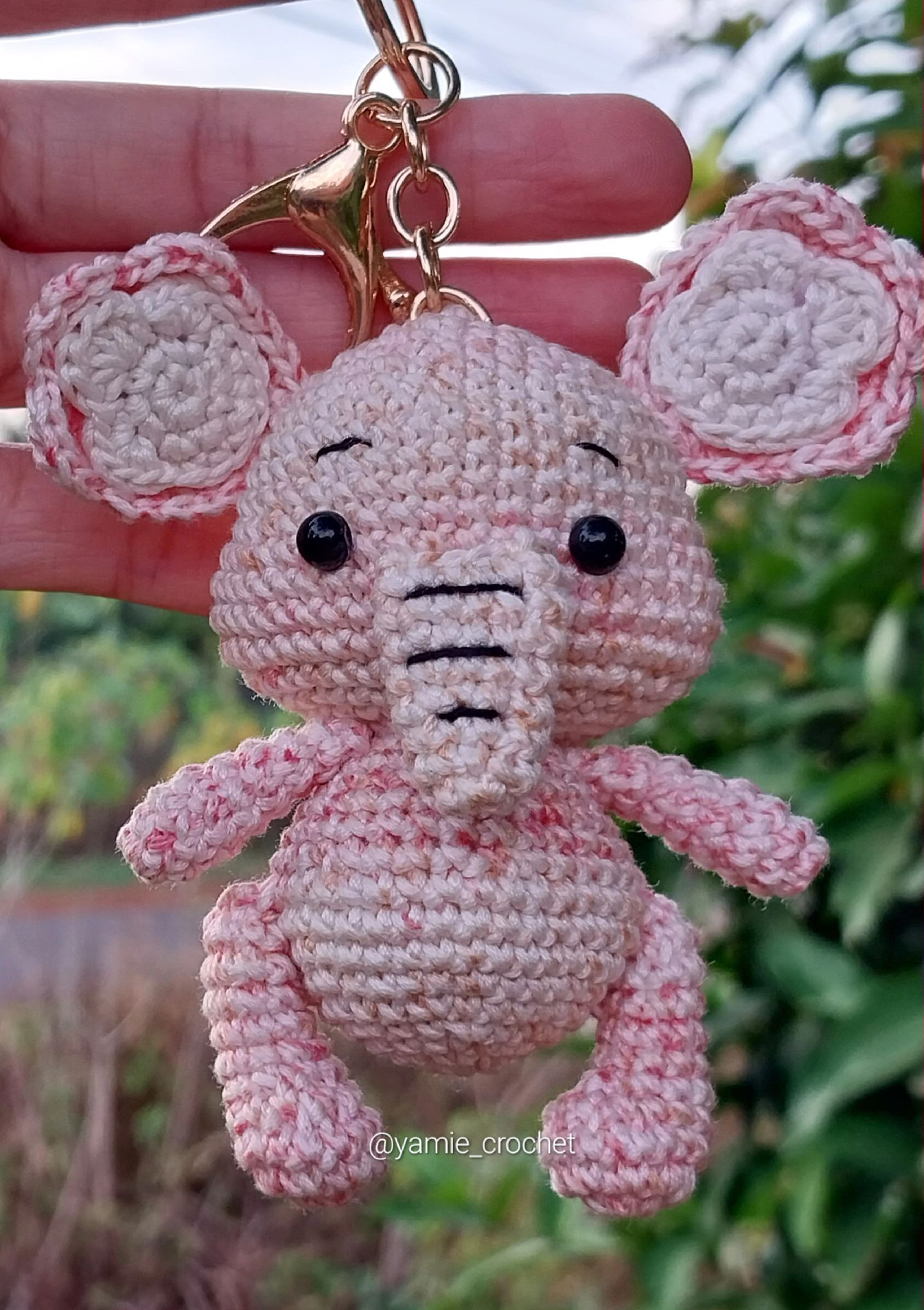 Cute Amigurumi Elephant Crochet Pattern Chart with Crown