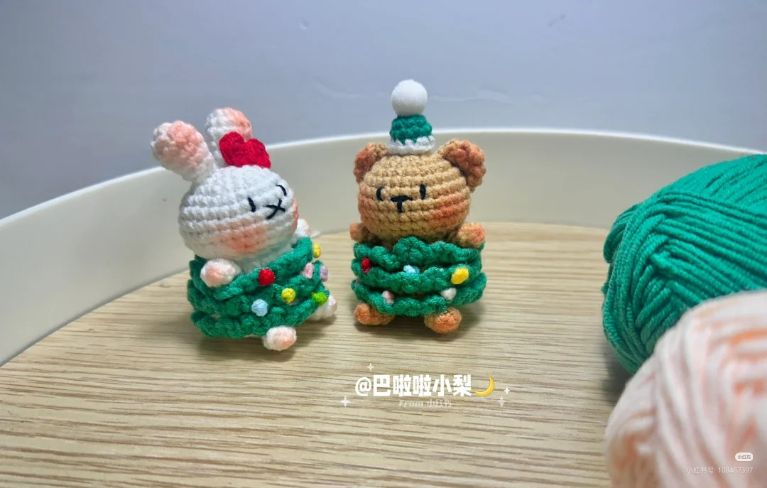 Cute Christmas Tree Rabbit and Bear Amigurumi Crochet Pattern Chart