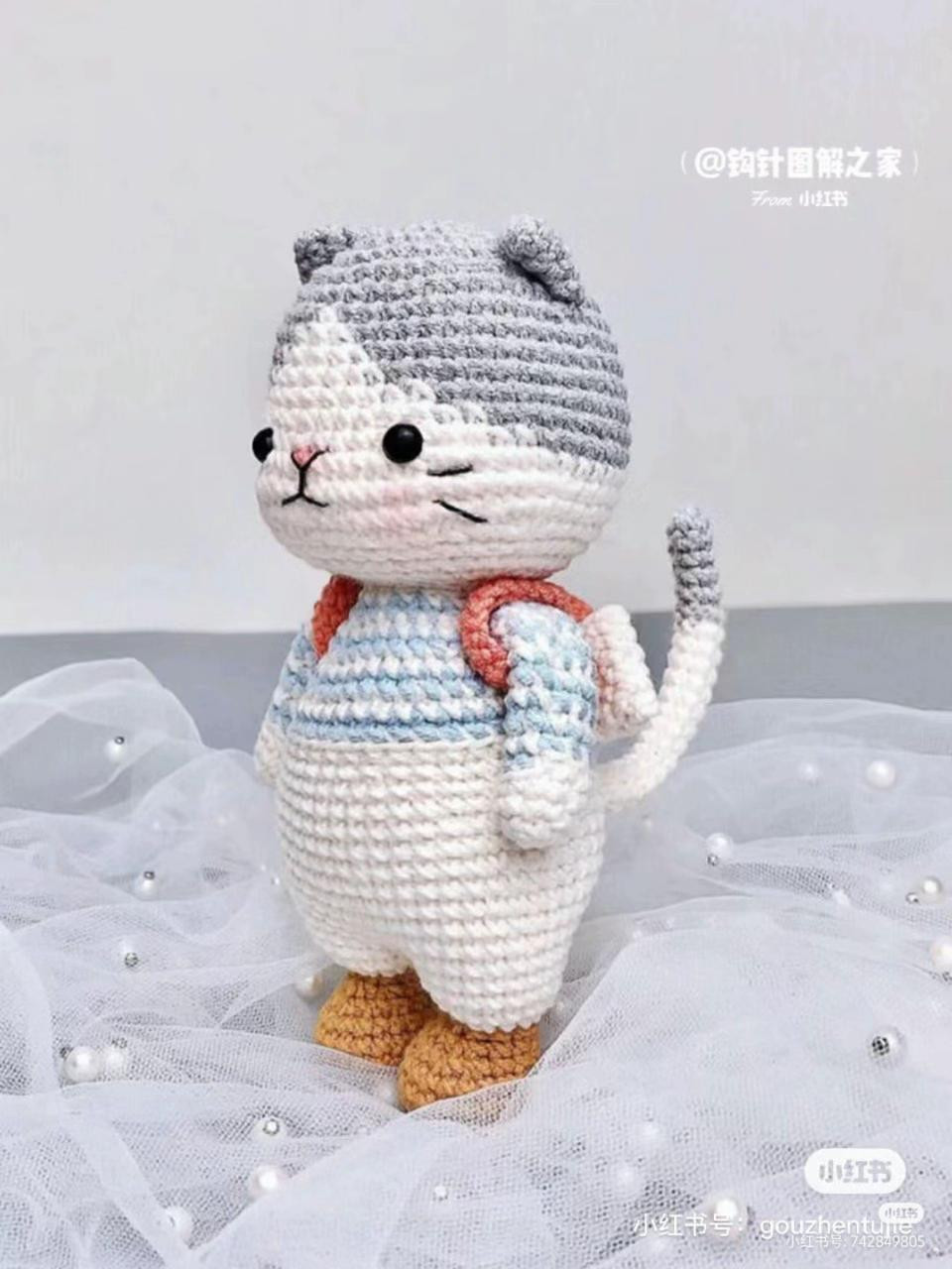 Cute Chubby Cat Amigurumi Crochet Pattern with Backpack