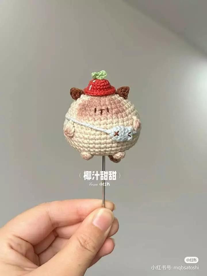Cute Chubby Cat Amigurumi Pattern with Chart
