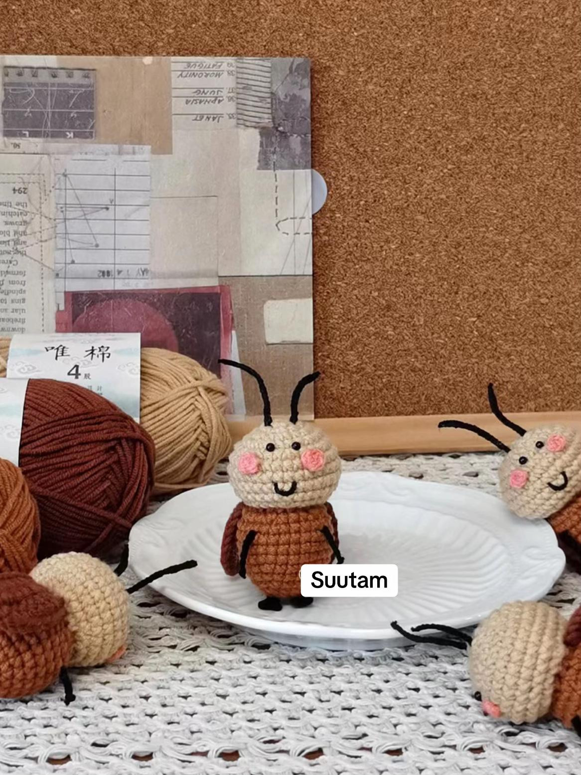 Cute Cockroach Amigurumi Crochet Pattern Chart with Brown and Beige Yarn Instructions