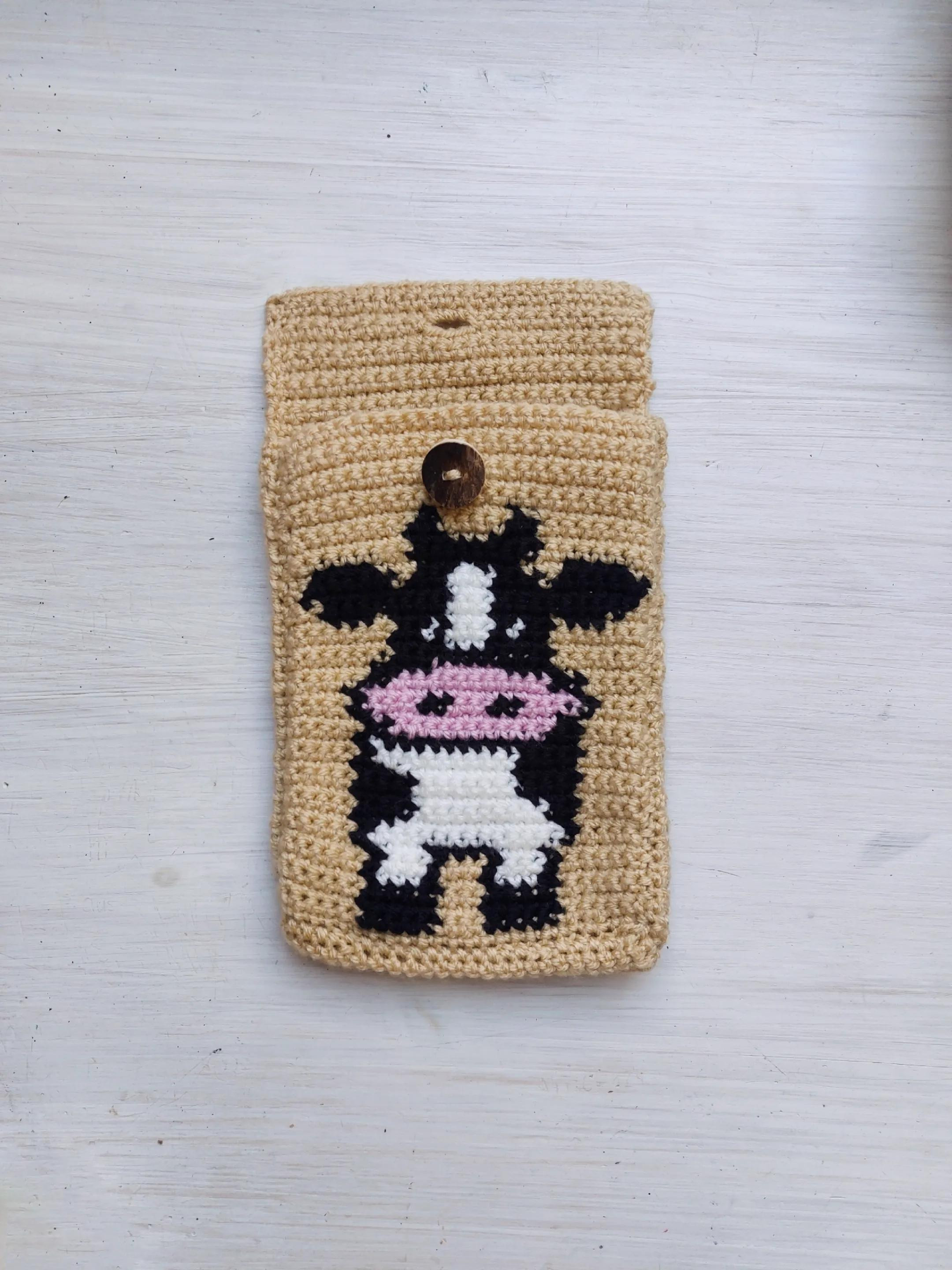 Cute Cow Tapestry Crochet Book Sleeve with Pixel Pattern Chart