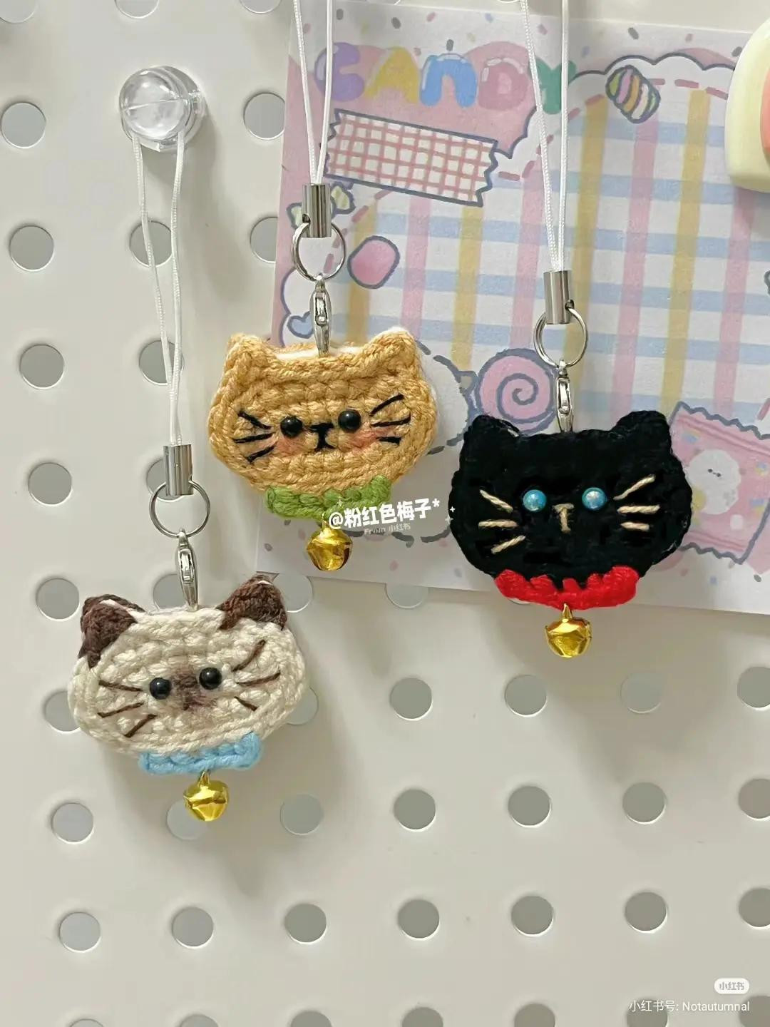 Cute Crochet Cat Cookie Keychains Pattern Tutorial with Bell