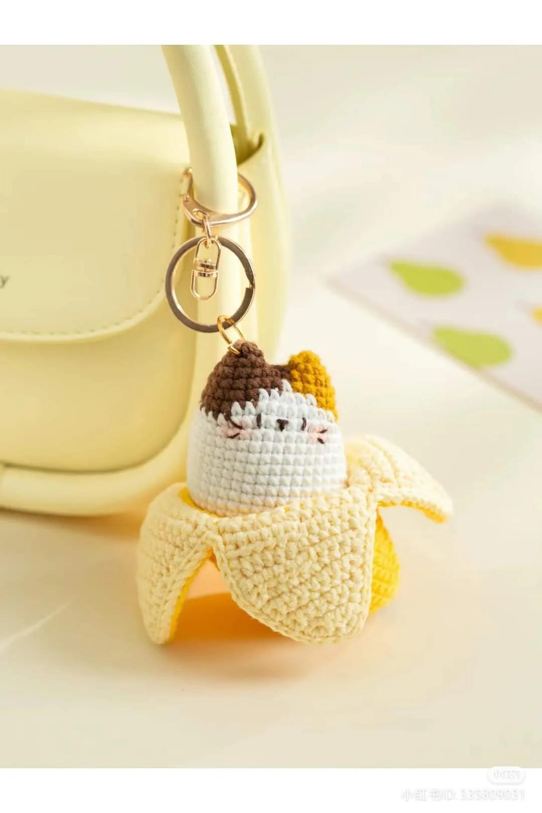 Cute Crochet Cat in Banana Peel Amigurumi Pattern