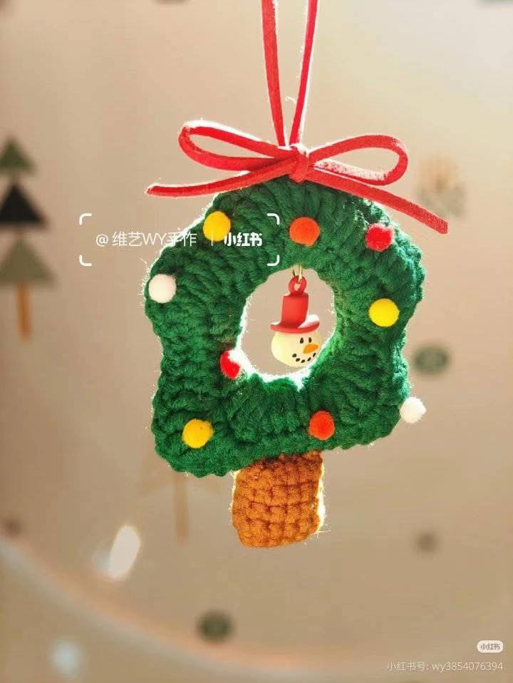 Cute Crochet Christmas Tree Ornament with Snowman and Pom-poms Pattern