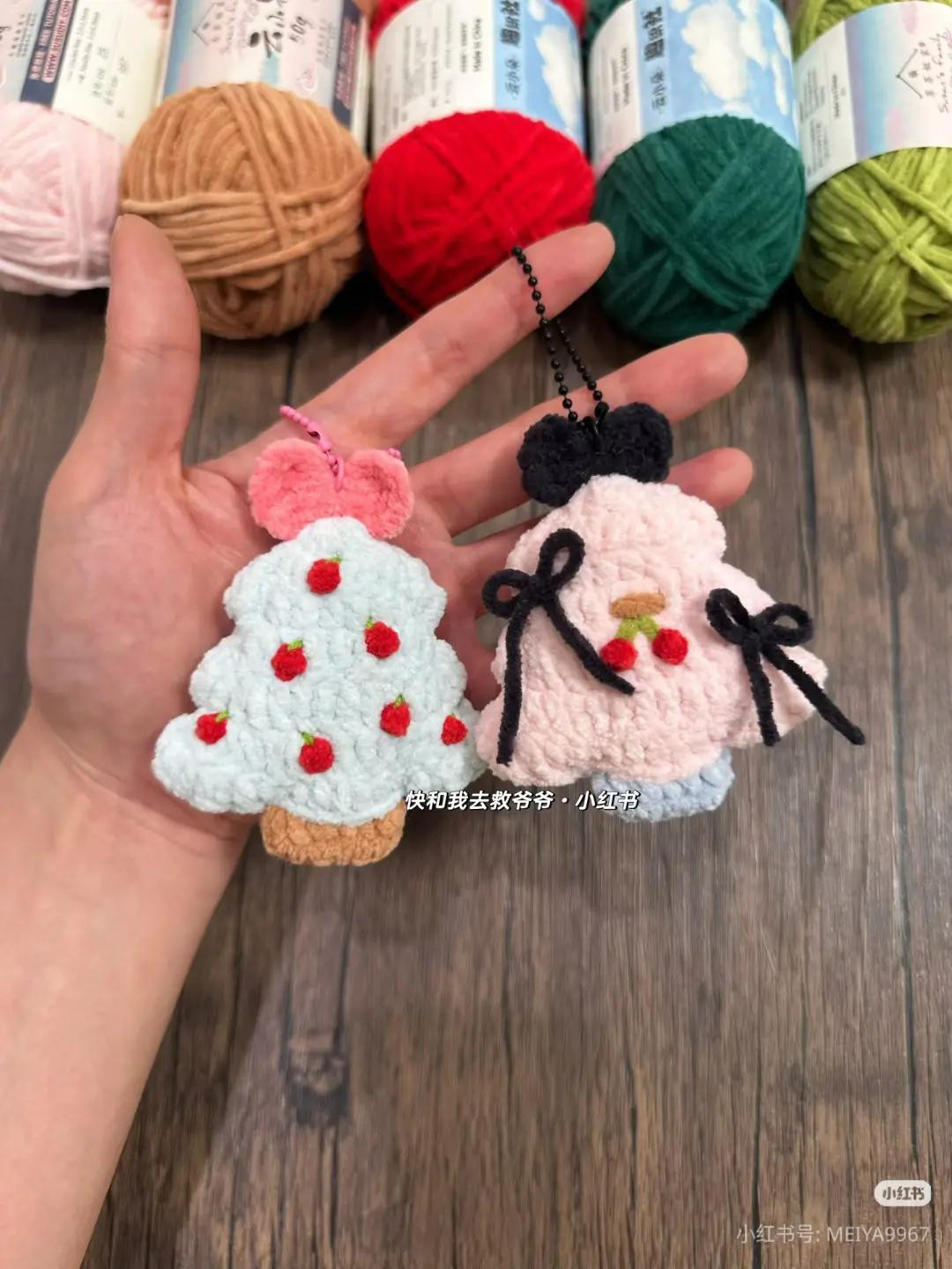 Cute Crochet Christmas Tree Ornaments Pattern