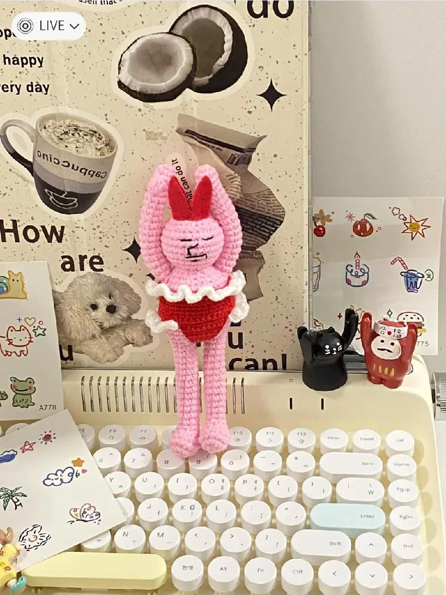 Cute Crochet Dolls: Sleeping Lion and Blue Cat Character Patterns