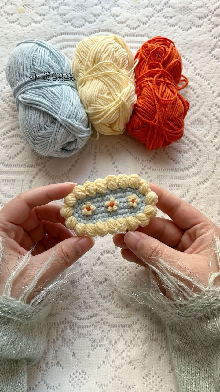 Cute Crochet Flower Hair Clip Pattern with Chart