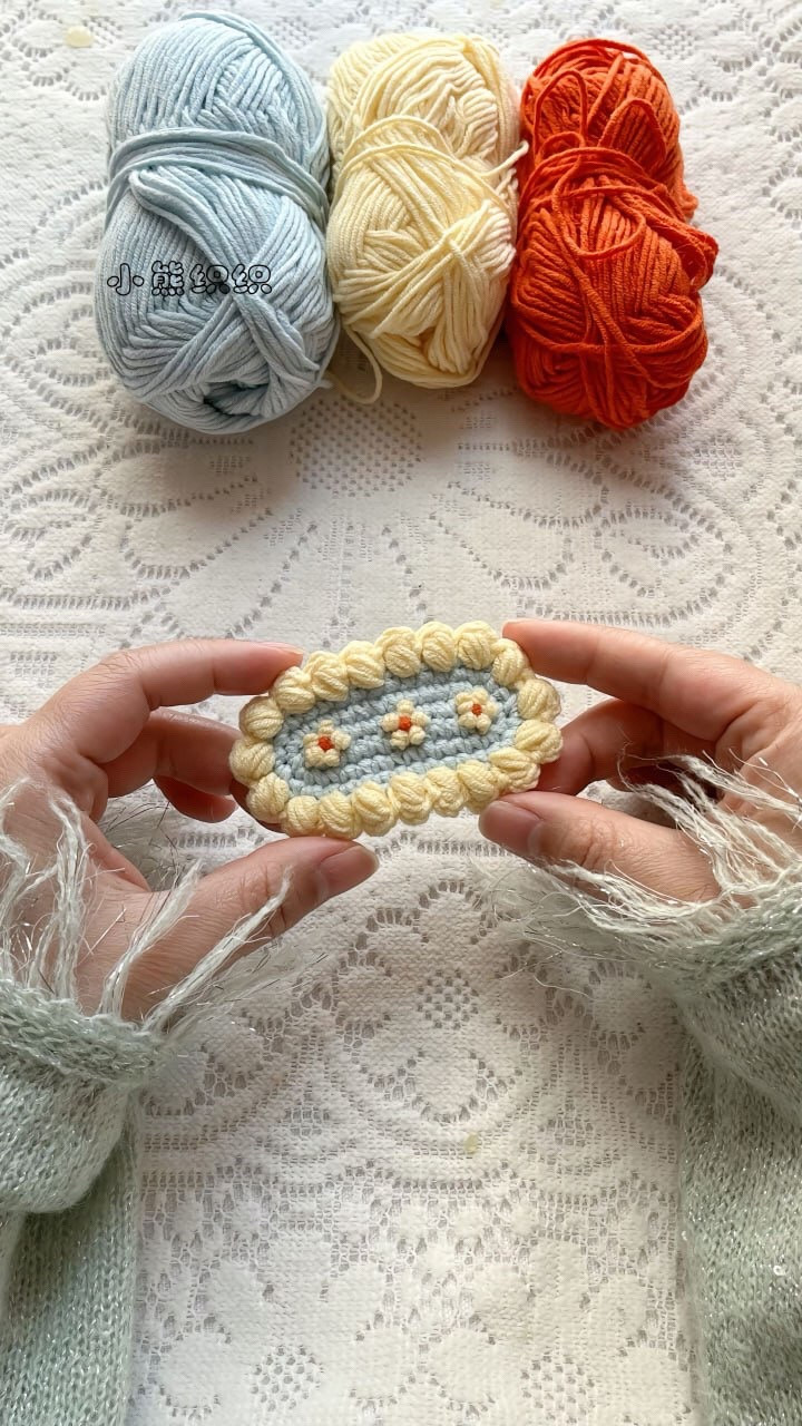 Cute Crochet Flower Hair Clip Pattern with Chart