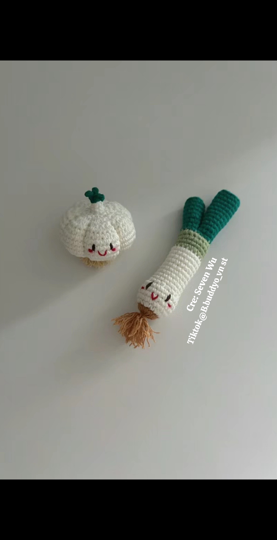 Cute Crochet Garlic Amigurumi Pattern Tutorial