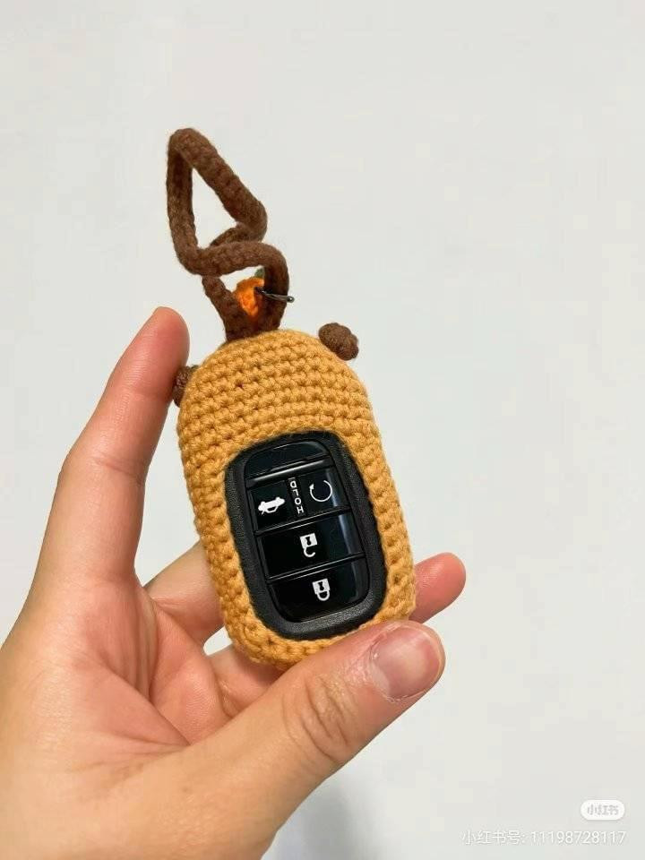 Cute Crochet Keychain Case and Lying Cat Storage Pattern