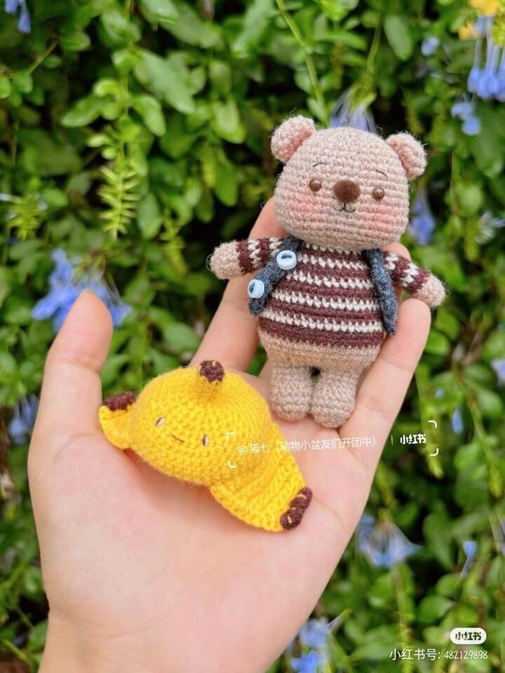 Cute Crochet Keychains: Pig in Ice Cream Cone and Bear Bee Amigurumi Patterns