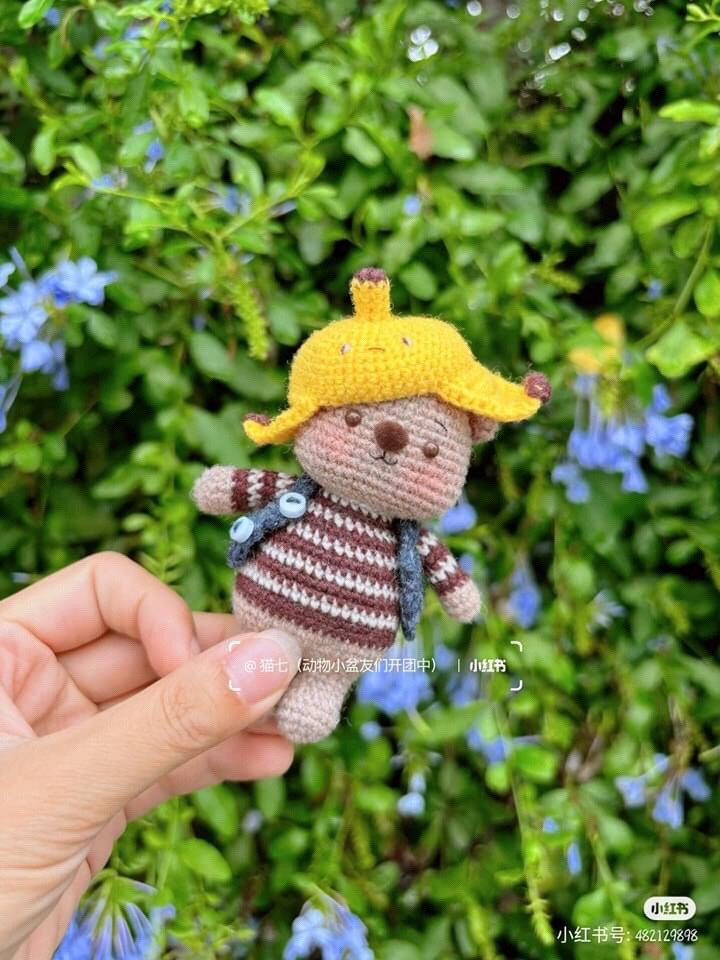 Cute Crochet Keychains: Pig in Ice Cream Cone and Bear Bee Amigurumi Patterns