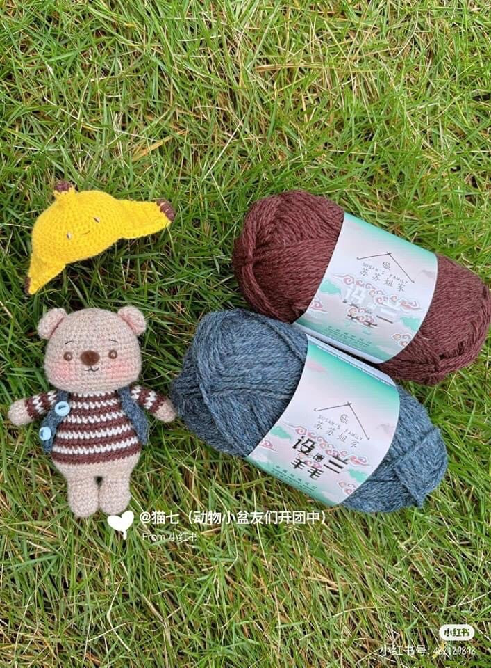 Cute Crochet Keychains: Pig in Ice Cream Cone and Bear Bee Amigurumi Patterns