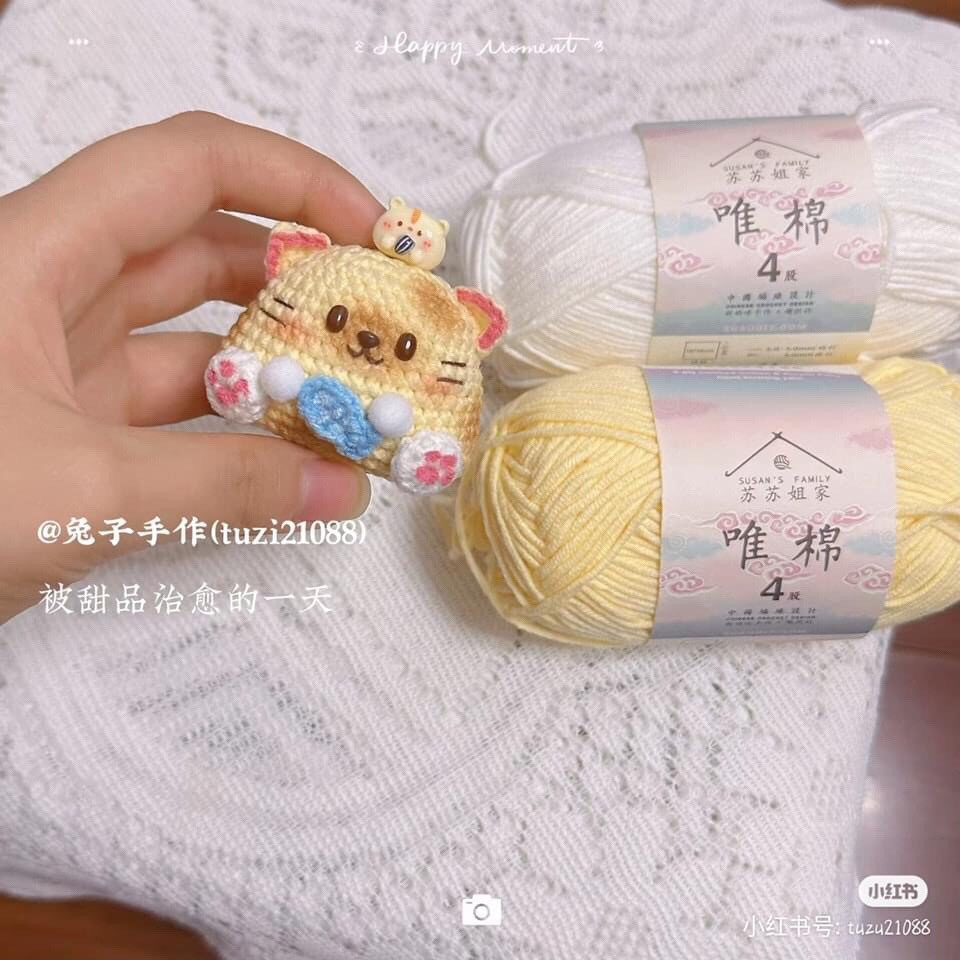 Cute Crochet Keychains: Pig in Ice Cream Cone and Bear Bee Amigurumi Patterns