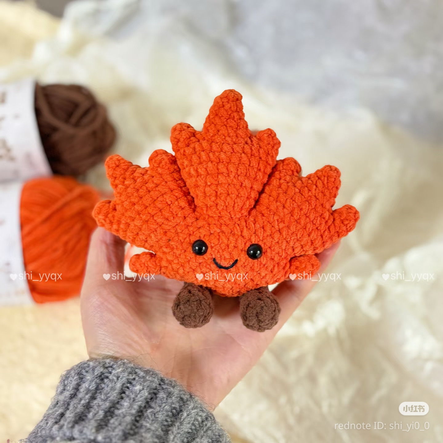 Cute Crochet Maple Leaf Baby Pattern