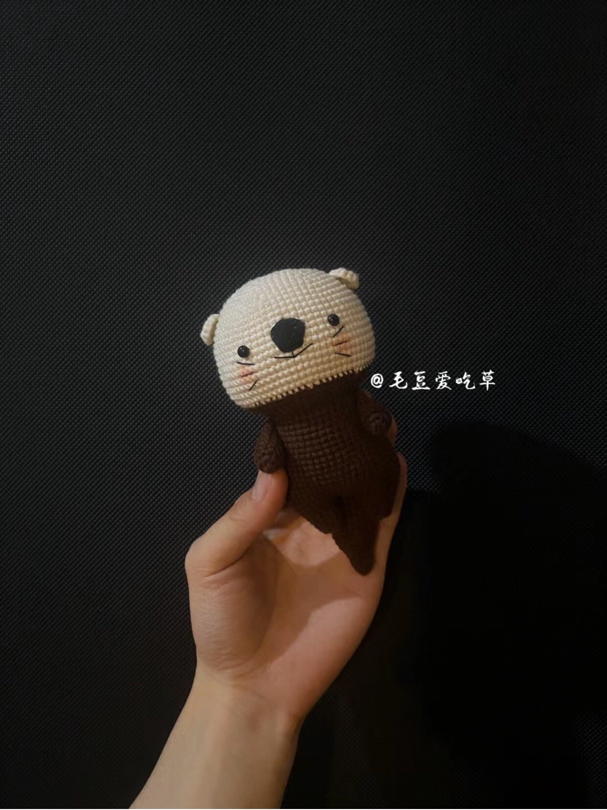 Cute Crochet Otter Amigurumi Pattern: Step-by-Step Chart for Brown and Beige Yarn Doll