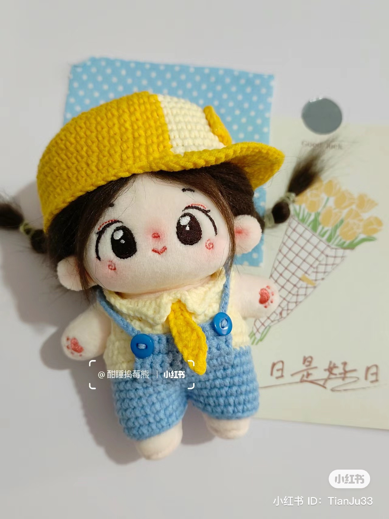 Cute Crochet Outfit Pattern for 10cm Doll - Yellow Hat, Blue Overalls and Tie