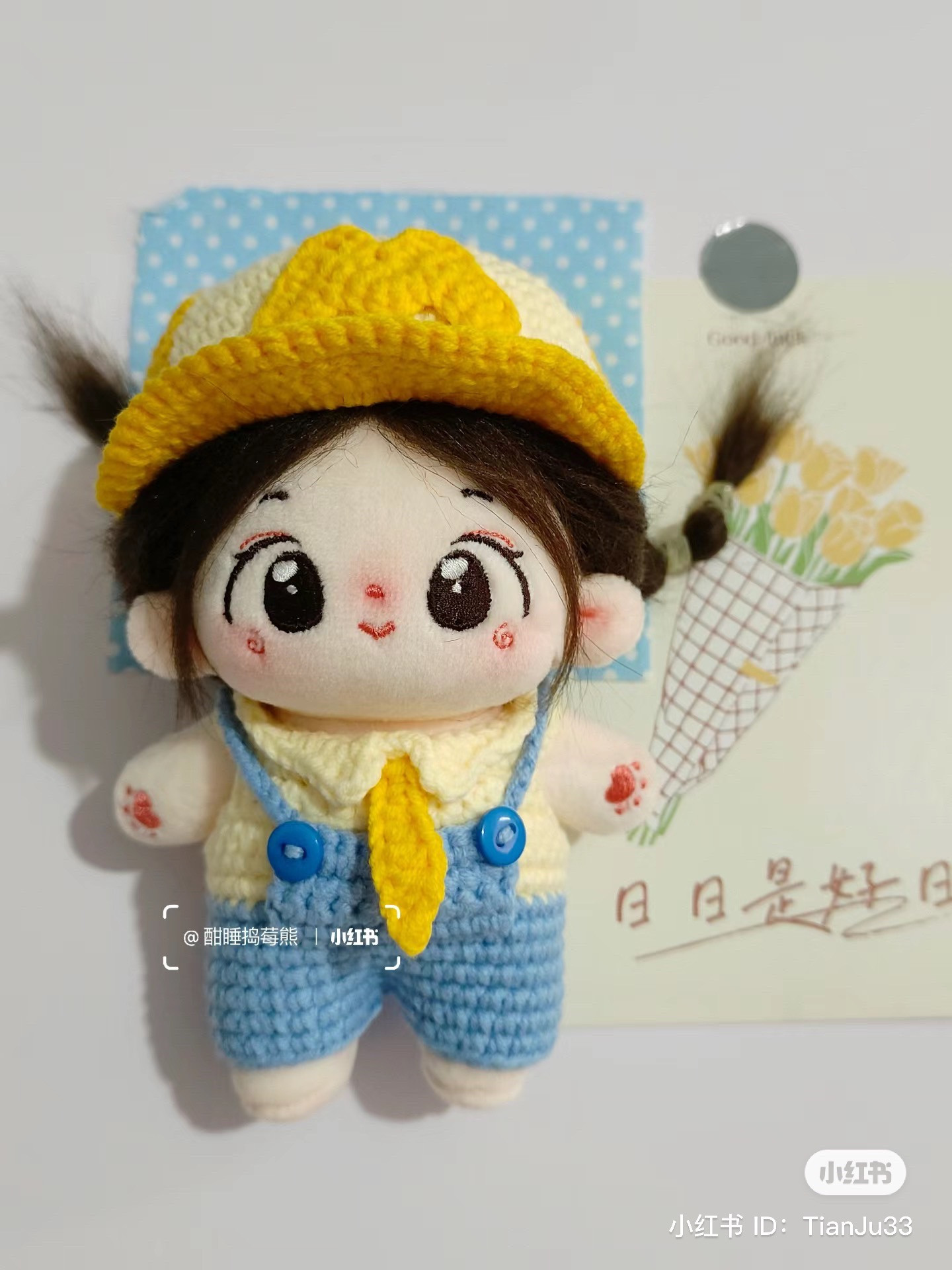 Cute Crochet Outfit Pattern for 10cm Doll - Yellow Hat, Blue Overalls and Tie