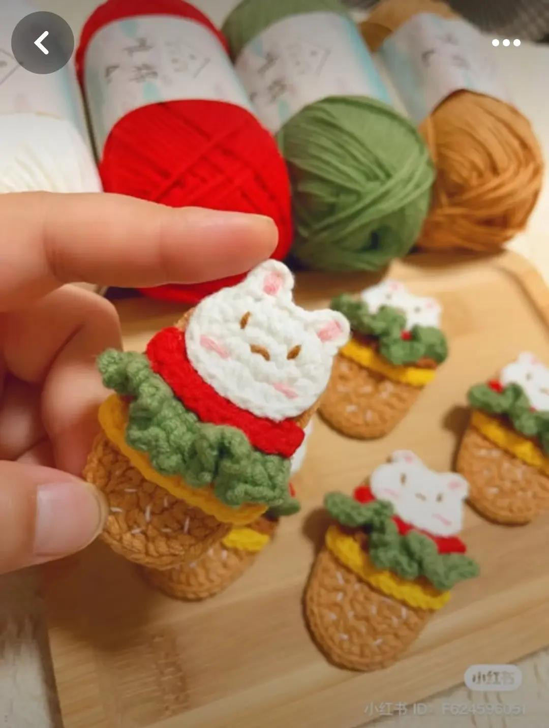 Cute Crochet Patterns Collection: Cat Face Flat Chart, Strawberry Bear Amigurumi, and Hamburger Rabbit Ice Cream Tutorial
