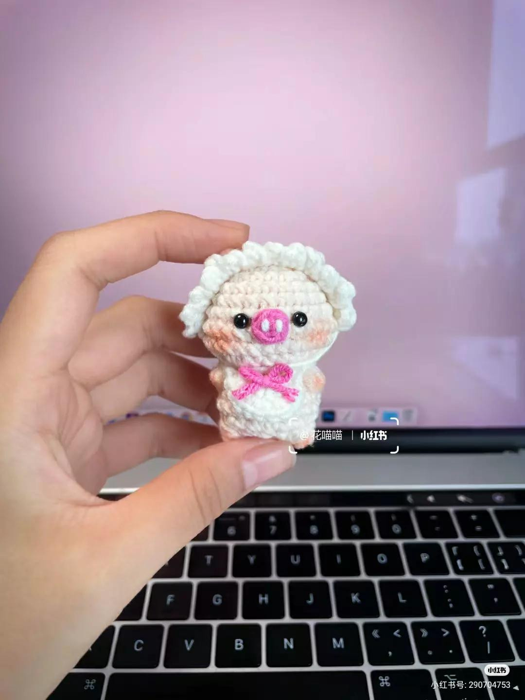 Cute Crochet Pig Amigurumi Doll with Pink Bow and White Bonnet