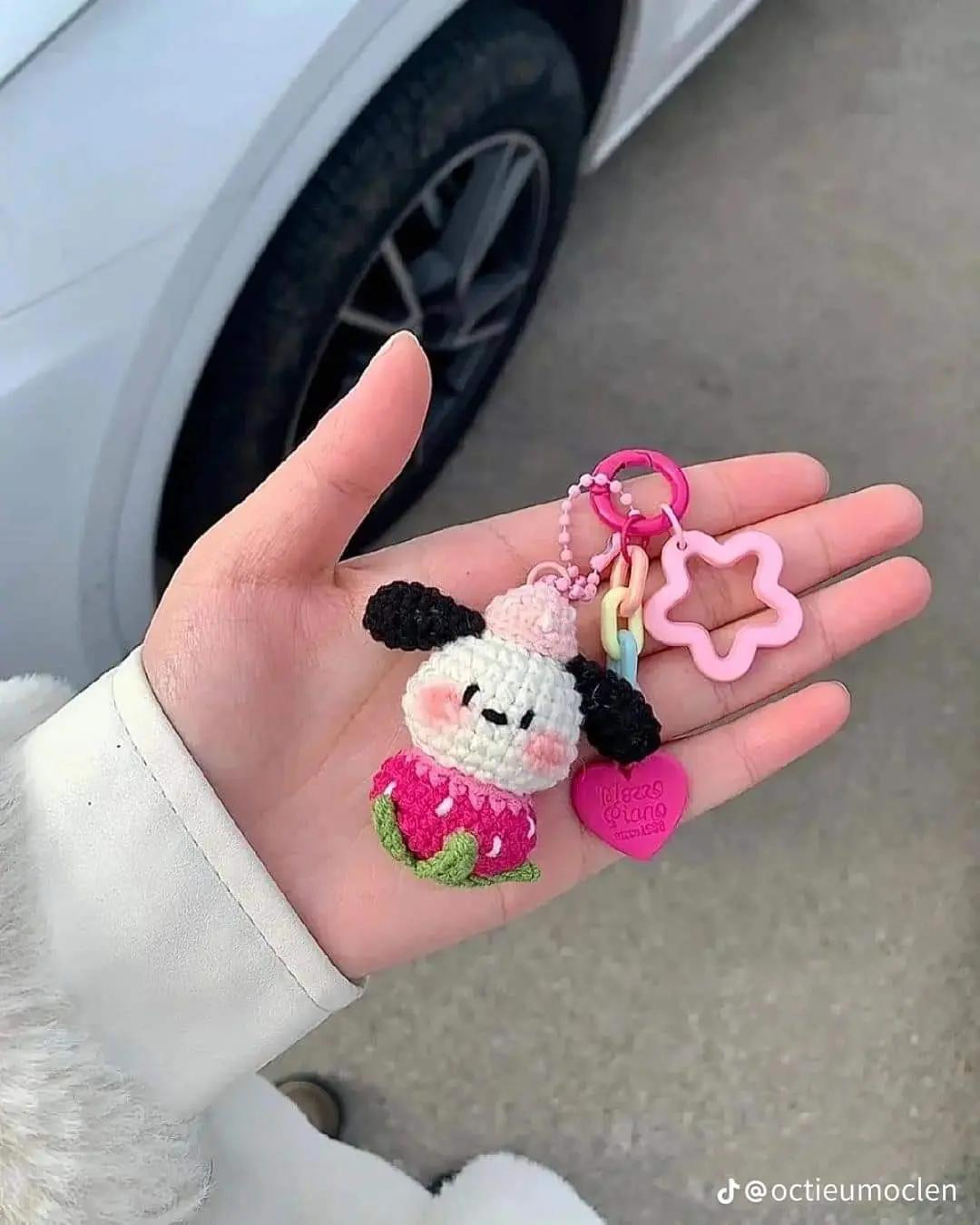 Cute Crochet Pig Skewer and Bear Cookie Amigurumi Patterns with Free Chart Instructions