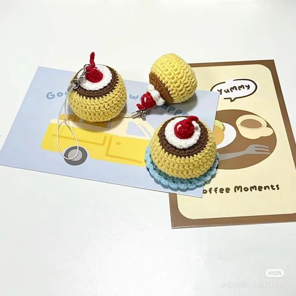 Cute Crochet Pudding Pattern Chart with Cherry and Cream