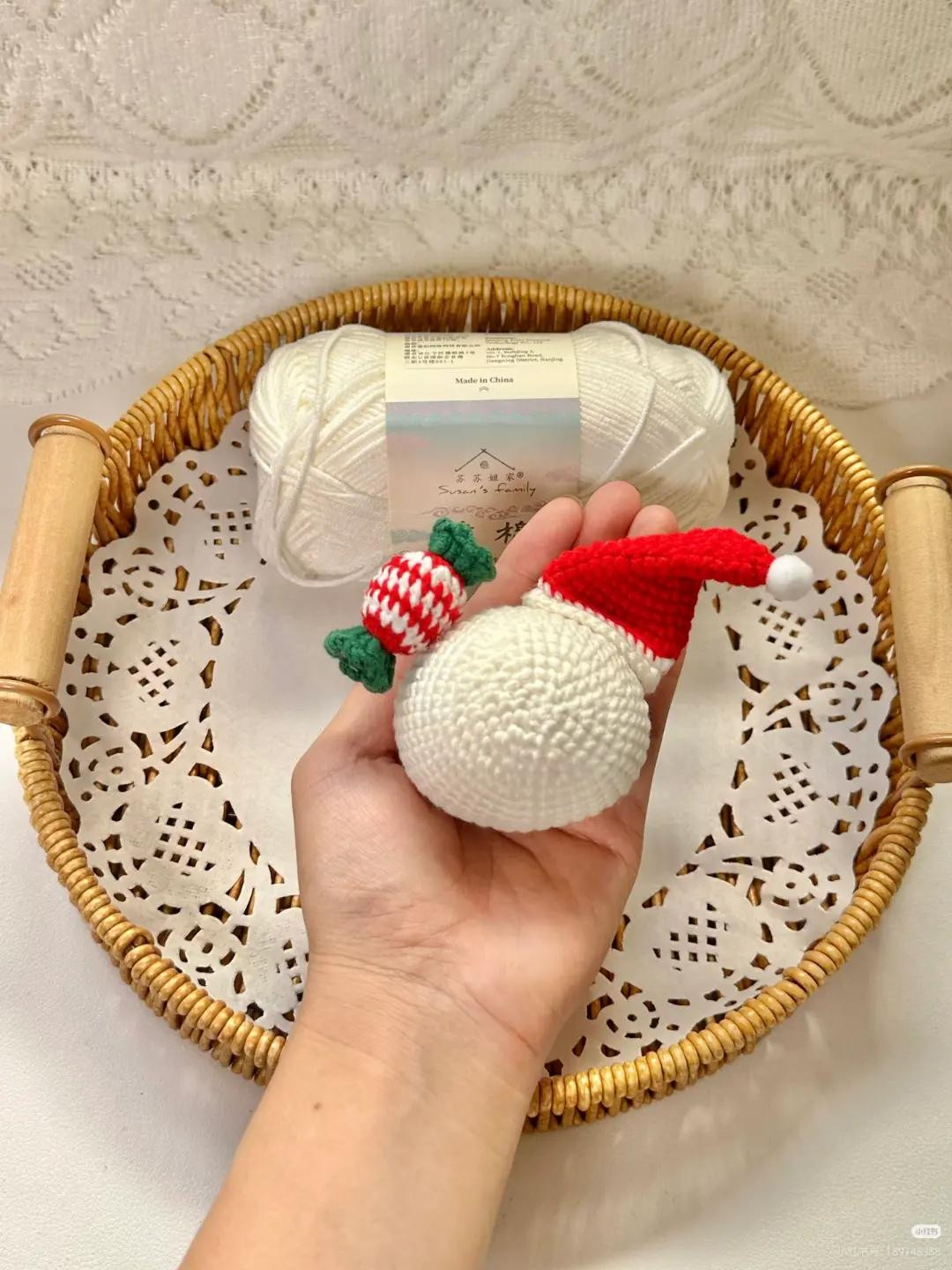 Cute Crochet Santa Claus Ball Doll Pattern Chart