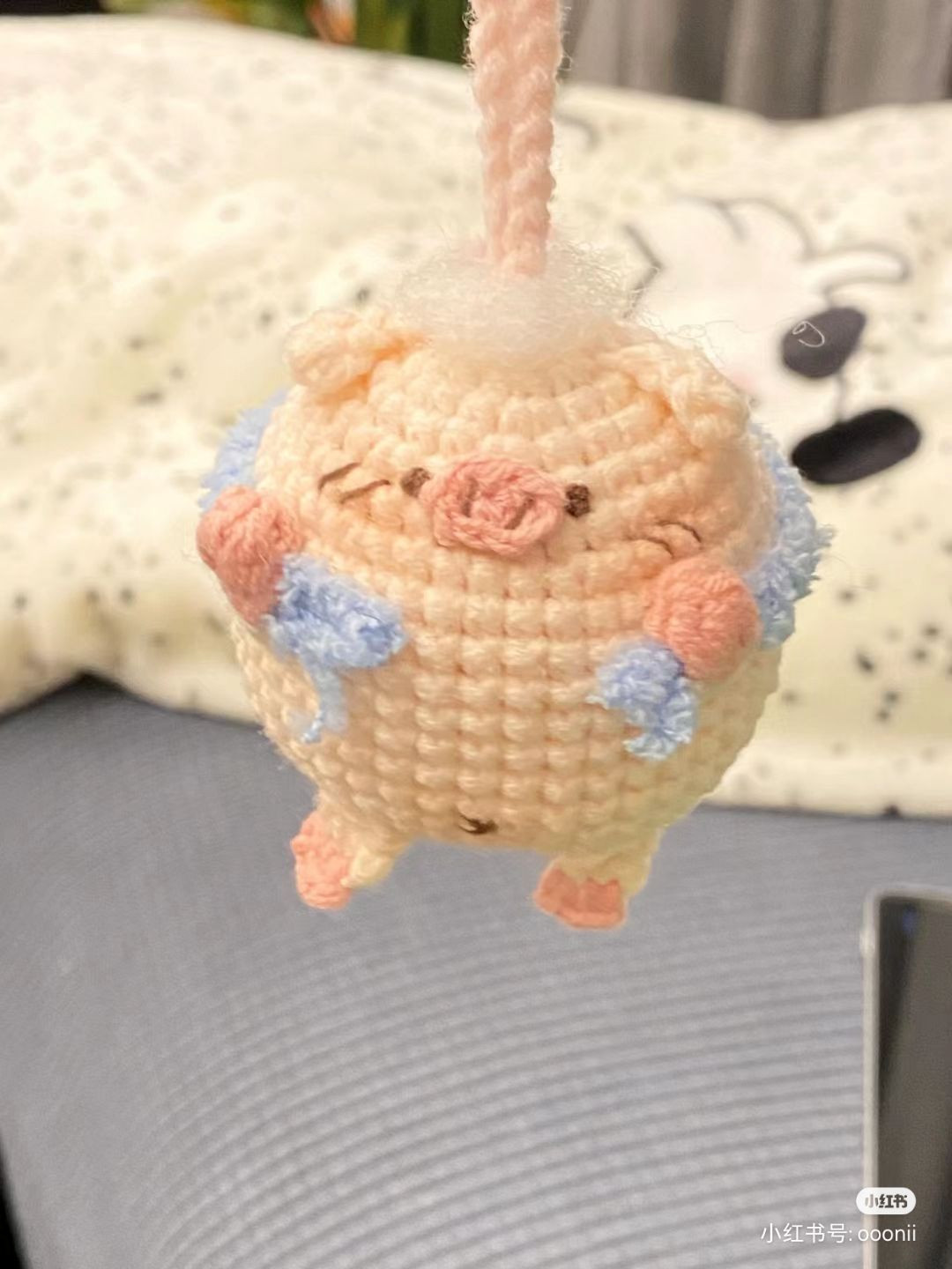 Cute Crocheted Bathing Pig Amigurumi with Pattern
